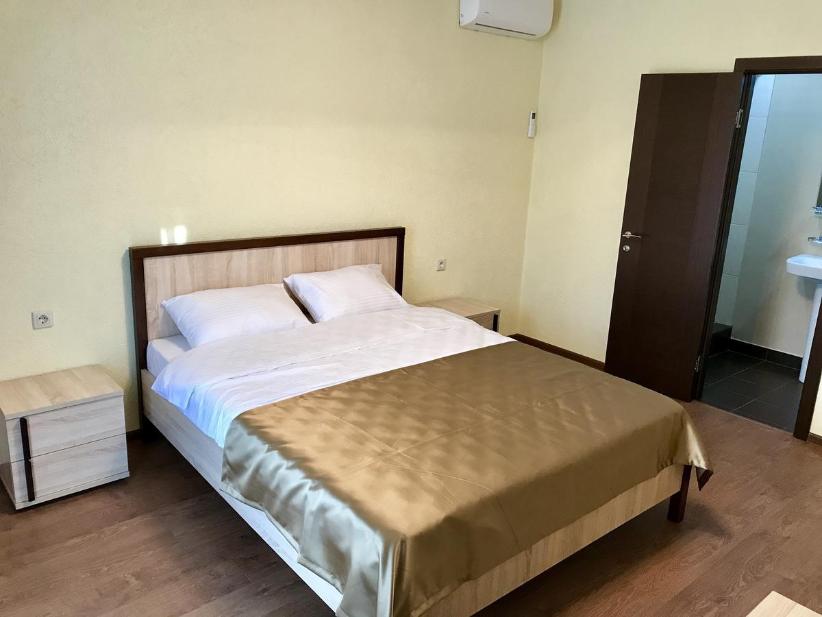 Hotel Mandarin Pitsunda Dış mekan fotoğraf