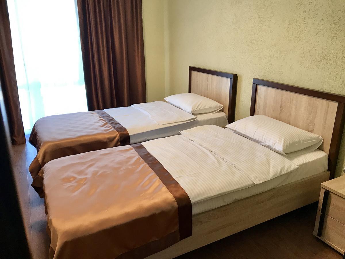 Hotel Mandarin Pitsunda Dış mekan fotoğraf
