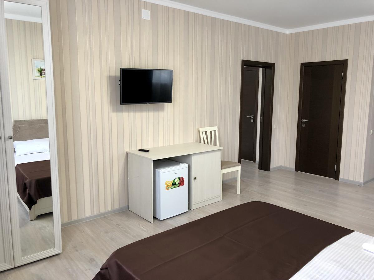 Hotel Mandarin Pitsunda Dış mekan fotoğraf